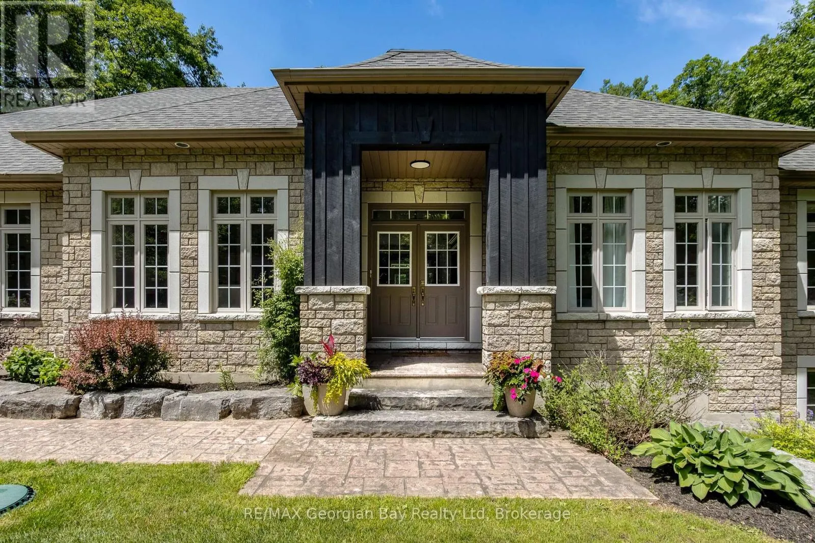 1620 GOLF LINK ROAD