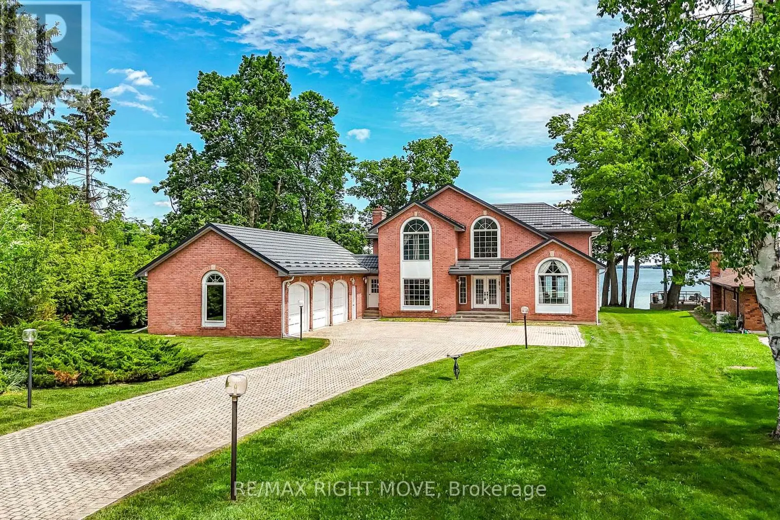 4229 WILSON POINT ROAD N