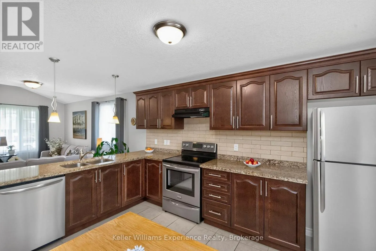 5 SHEPPARD DRIVE