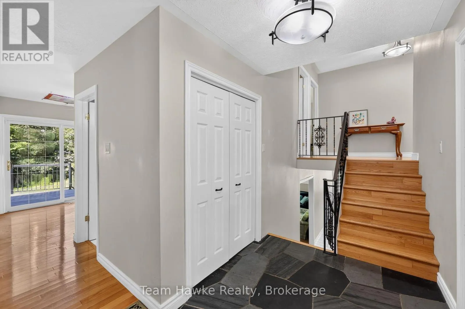 321 GLENBROOK DRIVE