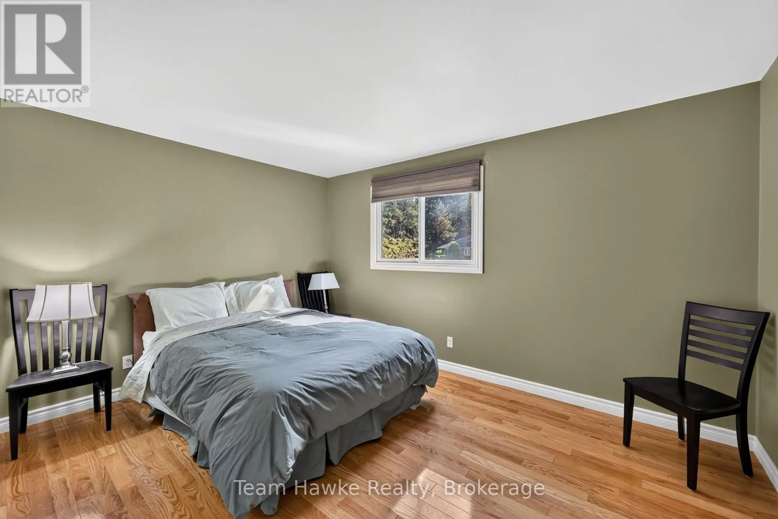 321 GLENBROOK DRIVE