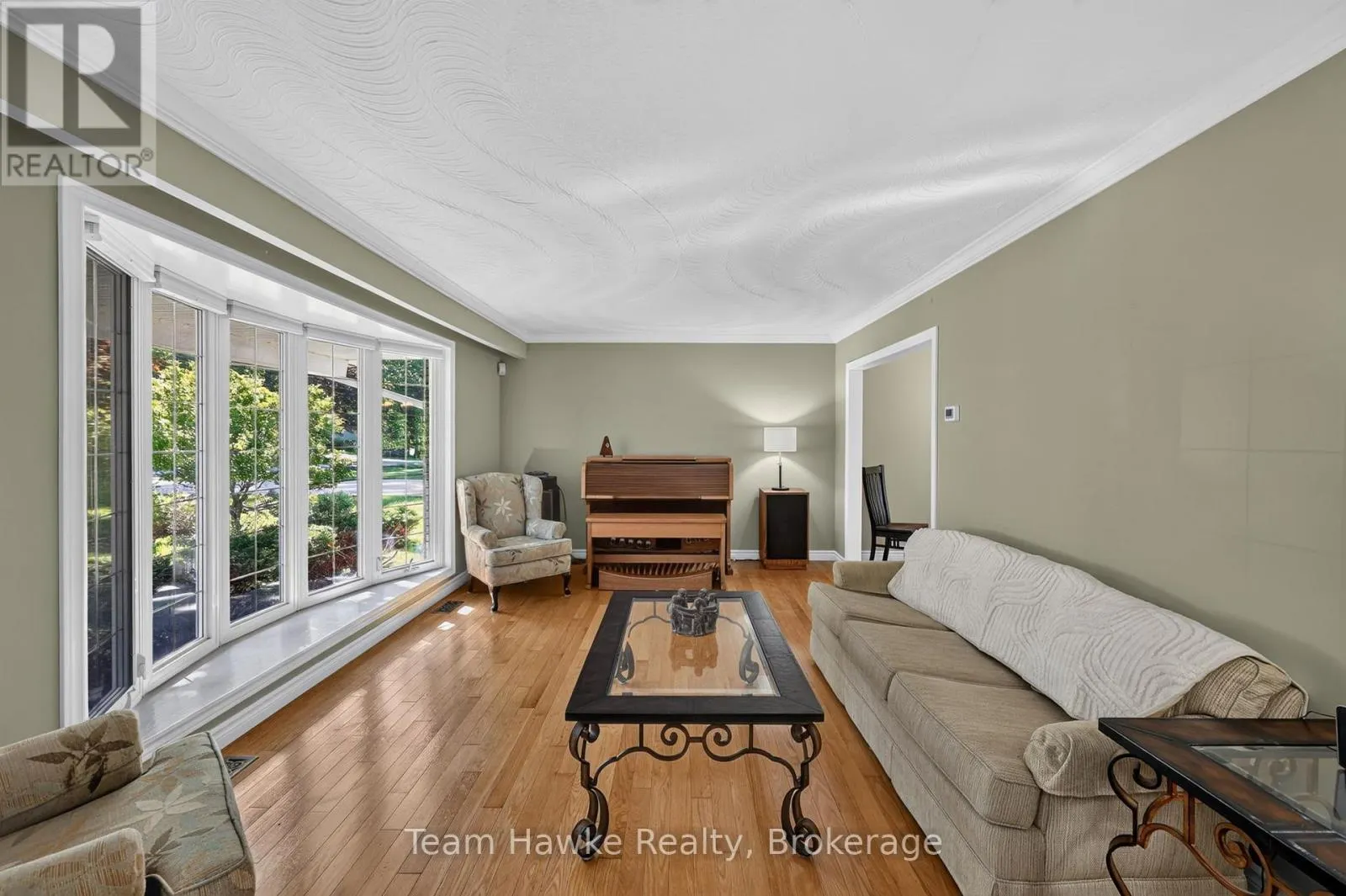 321 GLENBROOK DRIVE
