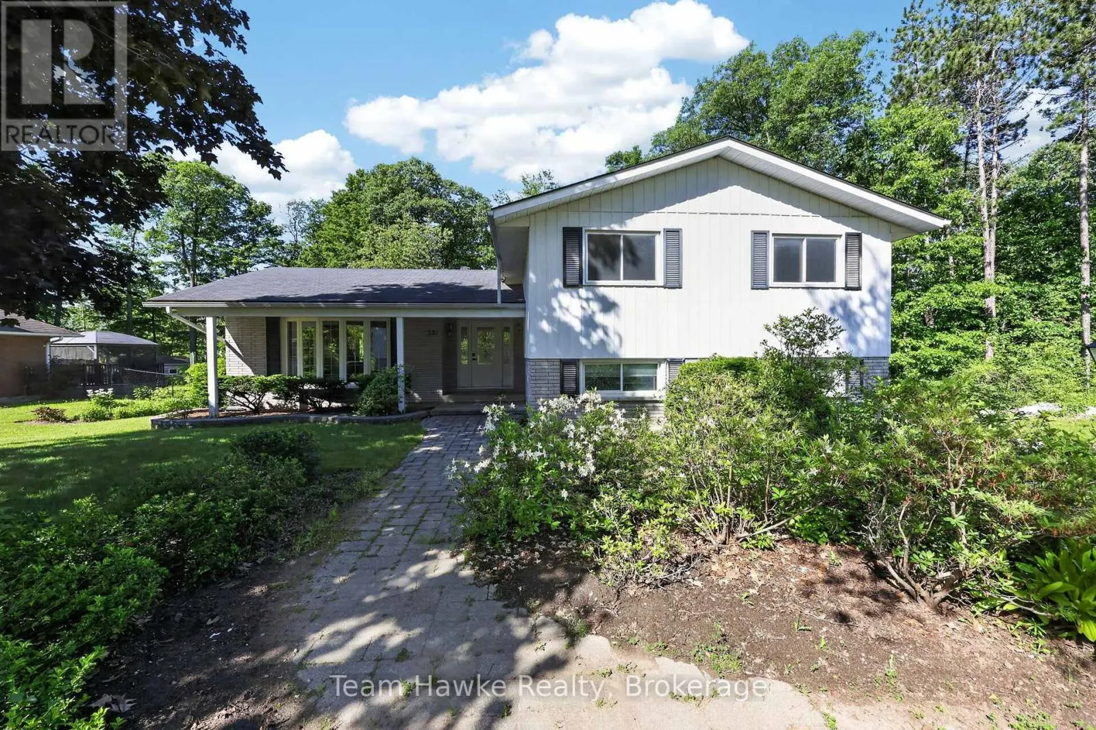 321 GLENBROOK DRIVE