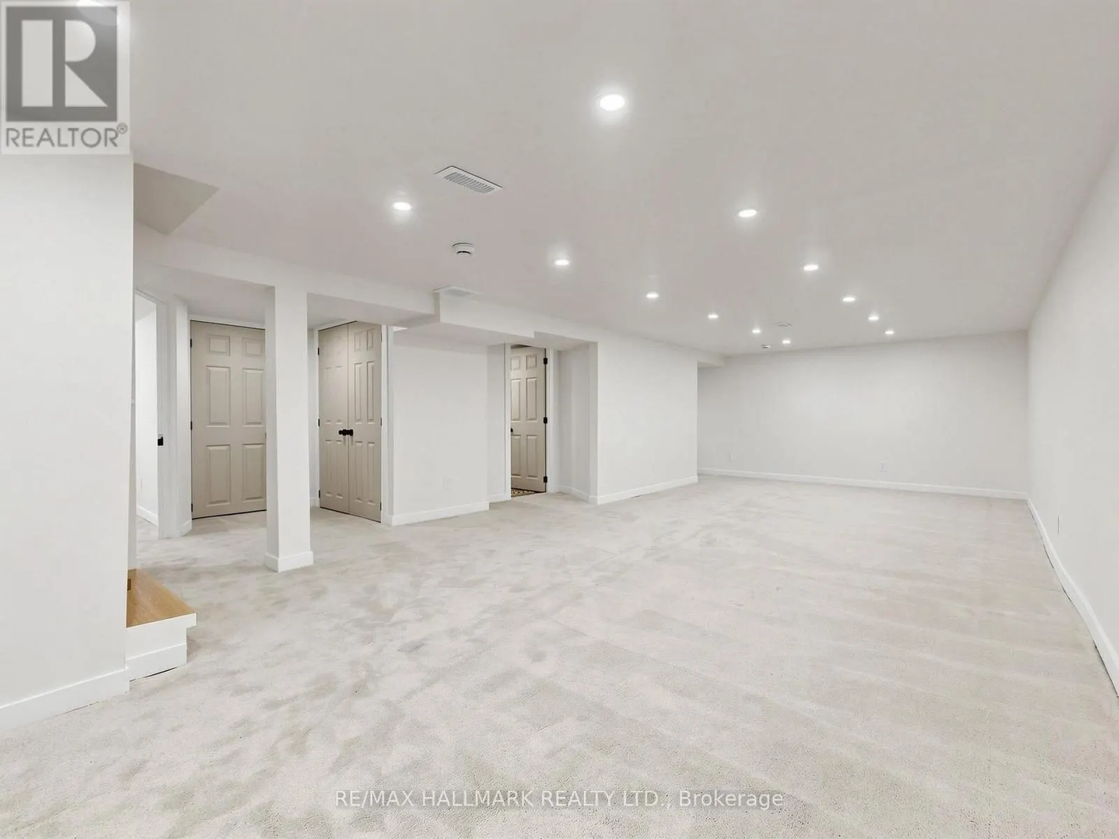 19 LUDLOW STREET