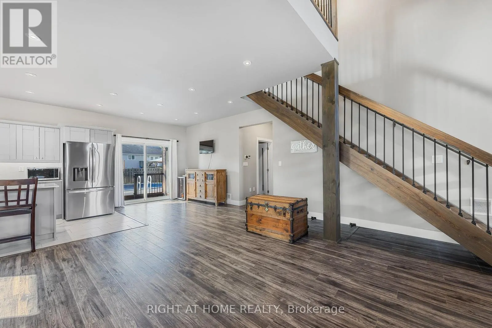 575 OLEARY LANE