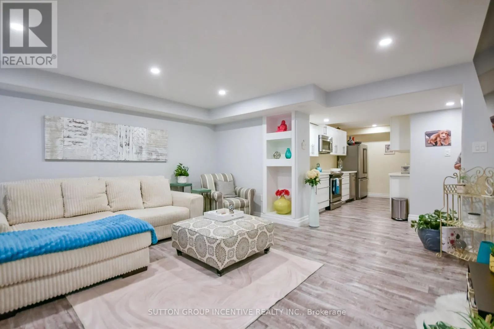 8 OLIVER'S MILL ROAD