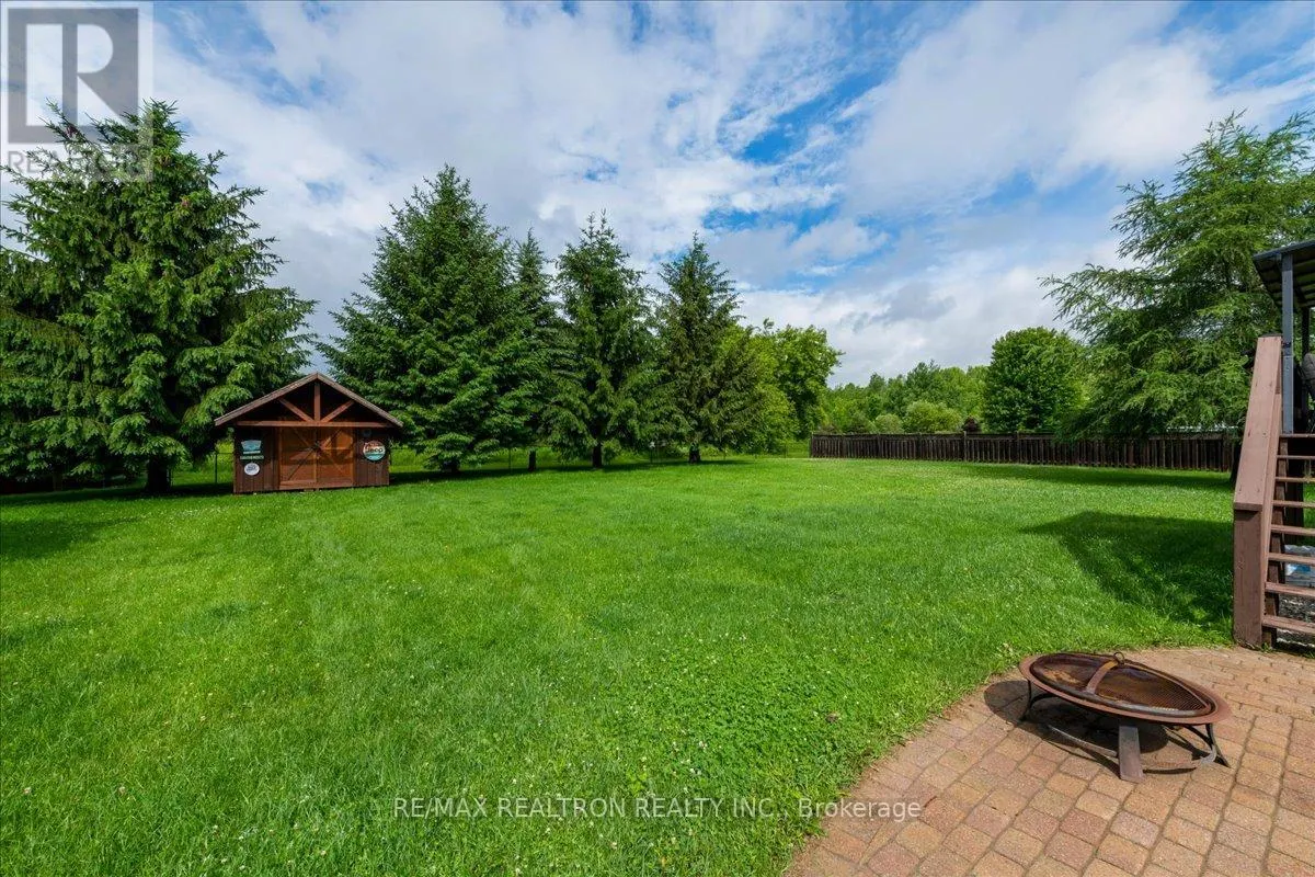 4 TEMPLETON DRIVE