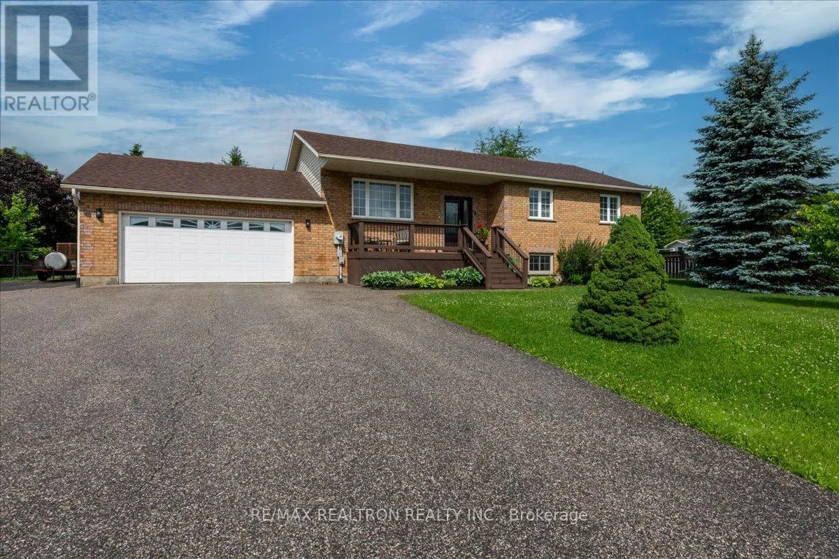 4 TEMPLETON DRIVE