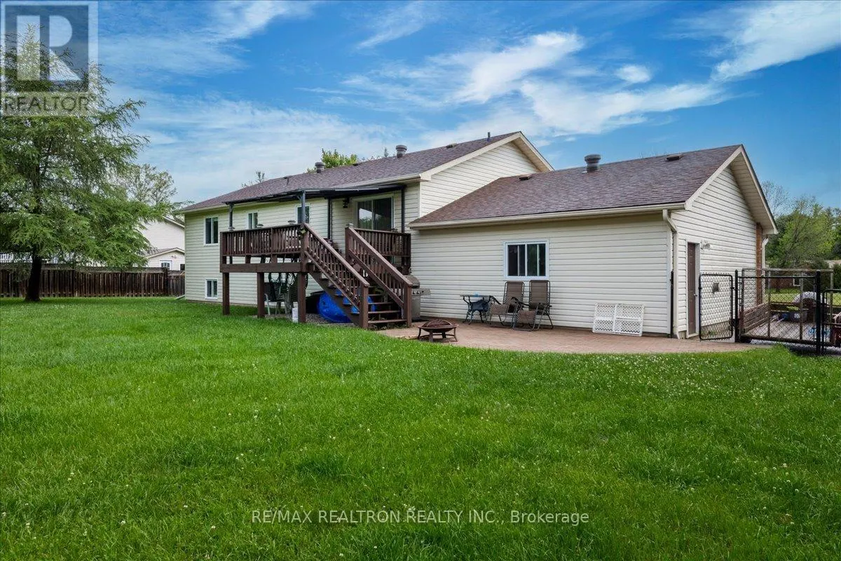4 TEMPLETON DRIVE