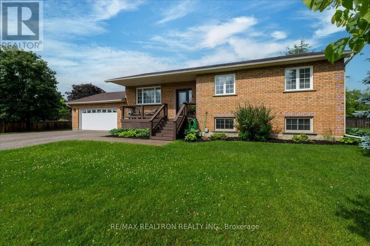 4 TEMPLETON DRIVE