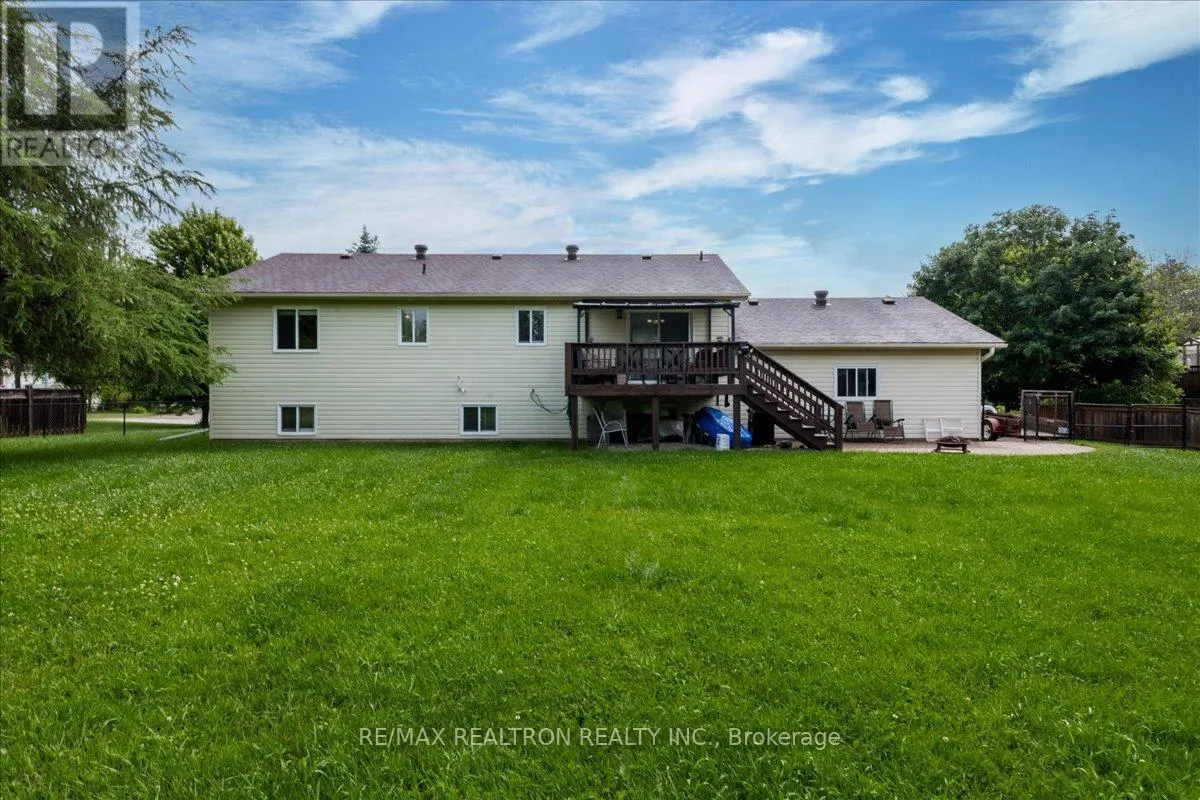 4 TEMPLETON DRIVE