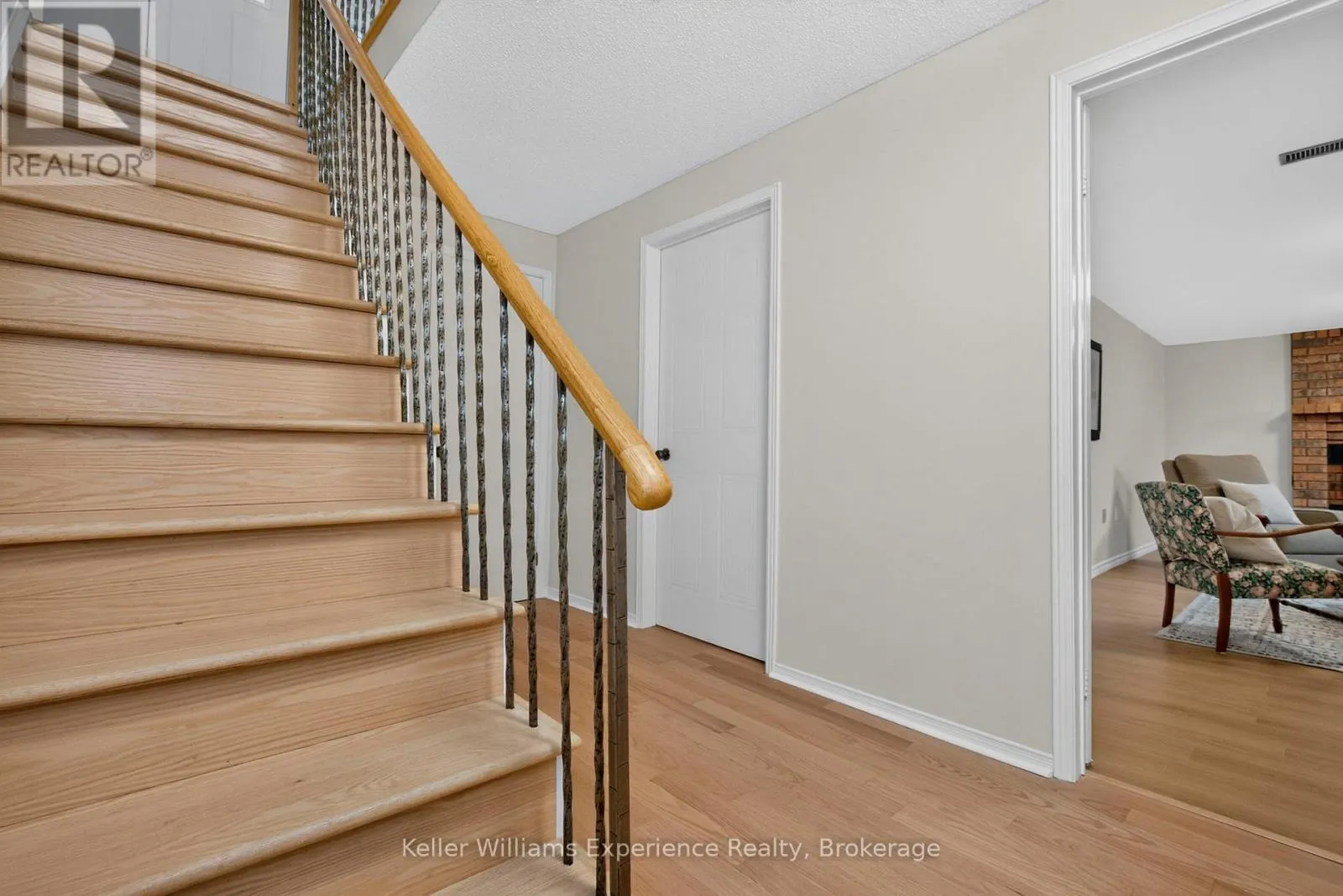 922 PLAYFAIR ROAD