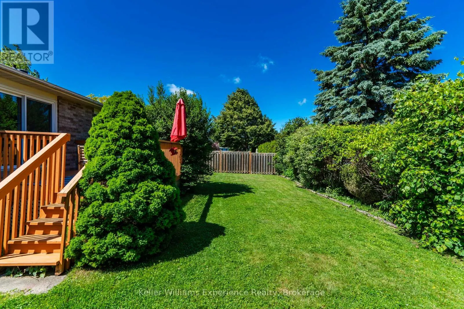922 PLAYFAIR ROAD
