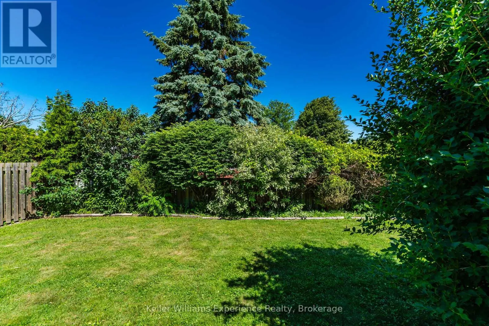 922 PLAYFAIR ROAD