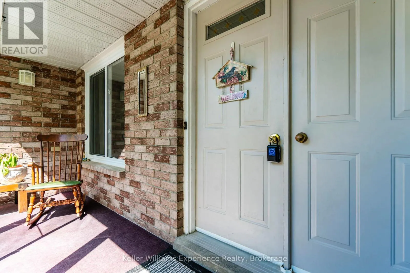 922 PLAYFAIR ROAD