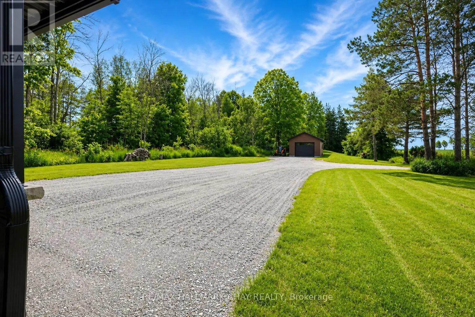 1573 COUNTY 6 ROAD S