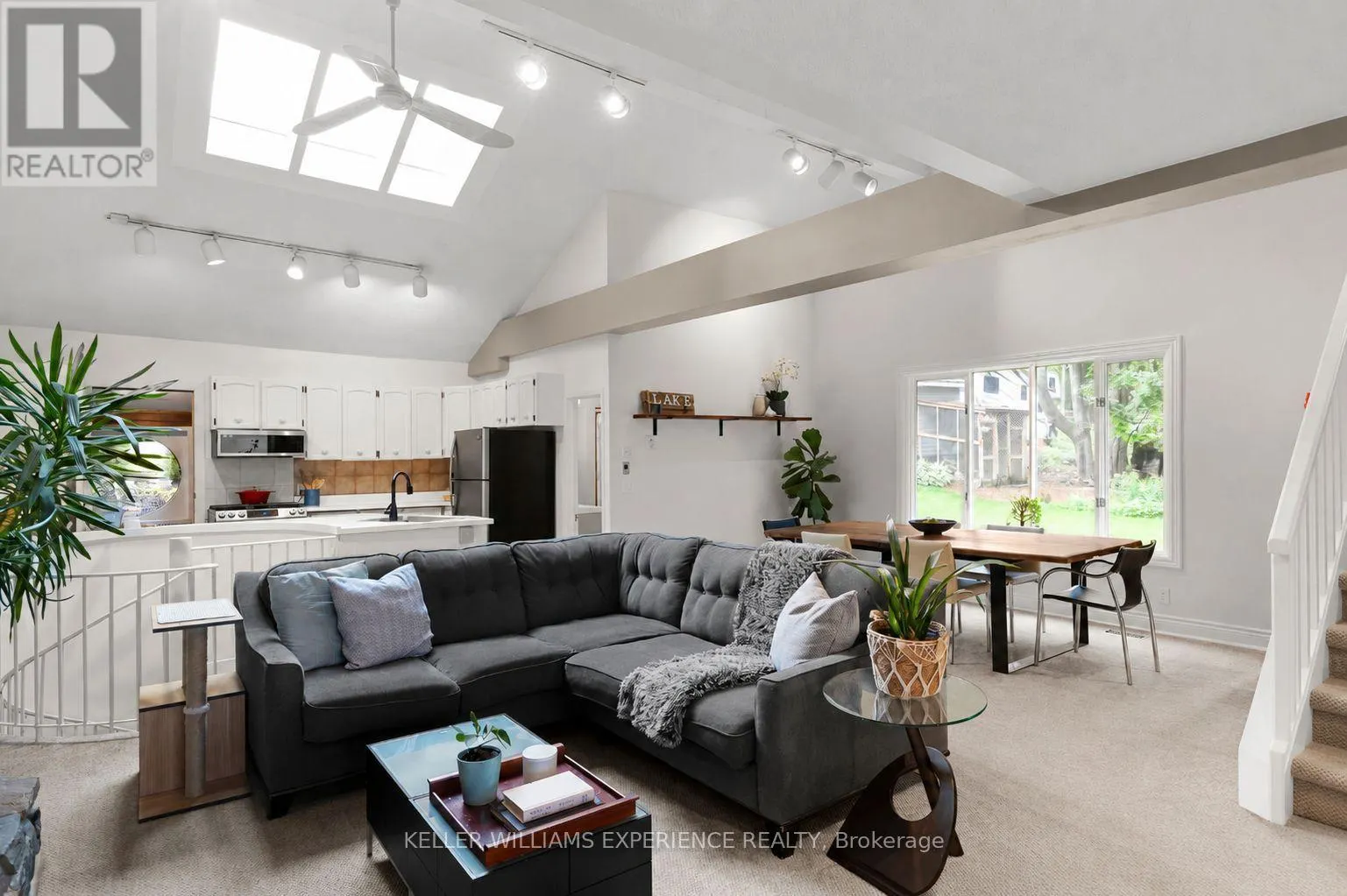127 SHORELINE DRIVE