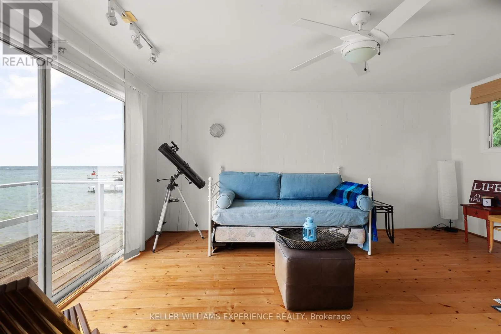 127 SHORELINE DRIVE