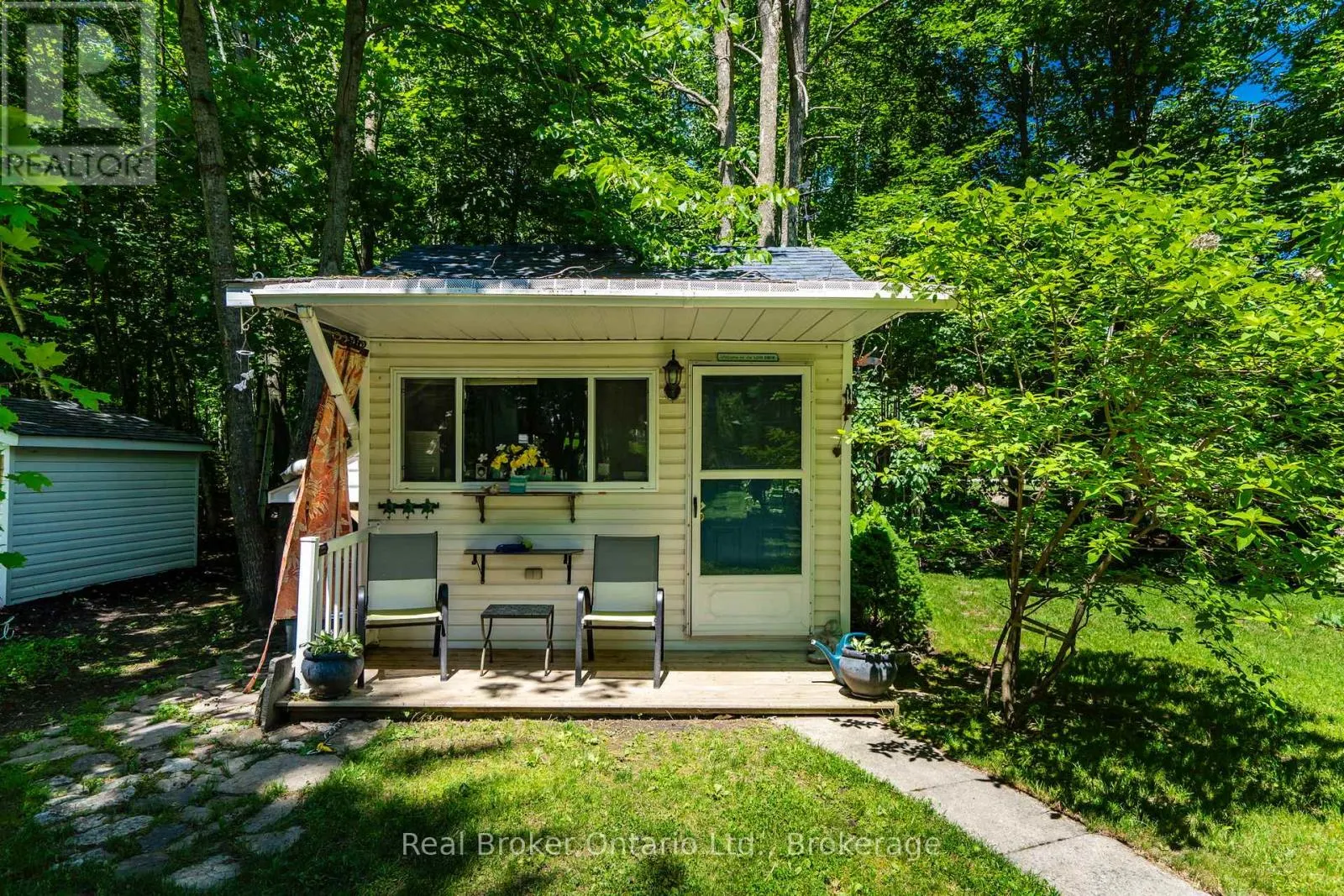 5 - 5411 ELLIOTT SIDE ROAD #5