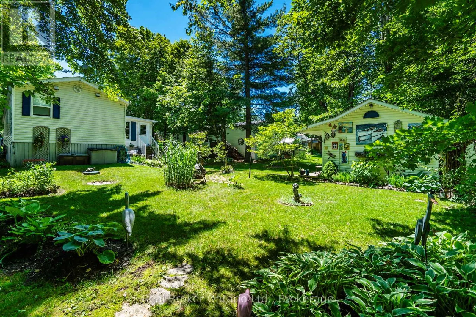 5 - 5411 ELLIOTT SIDE ROAD #5
