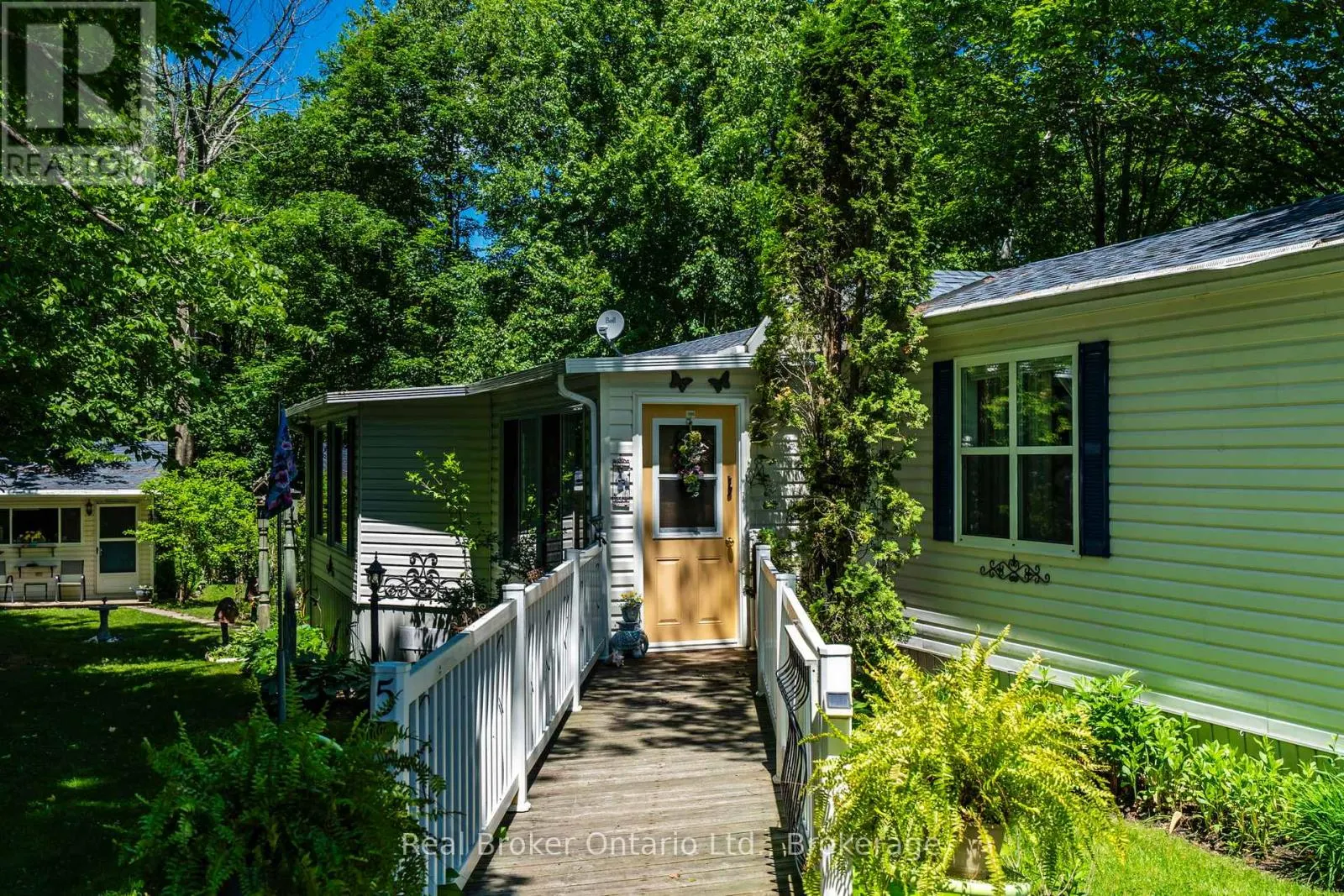 5 - 5411 ELLIOTT SIDE ROAD #5