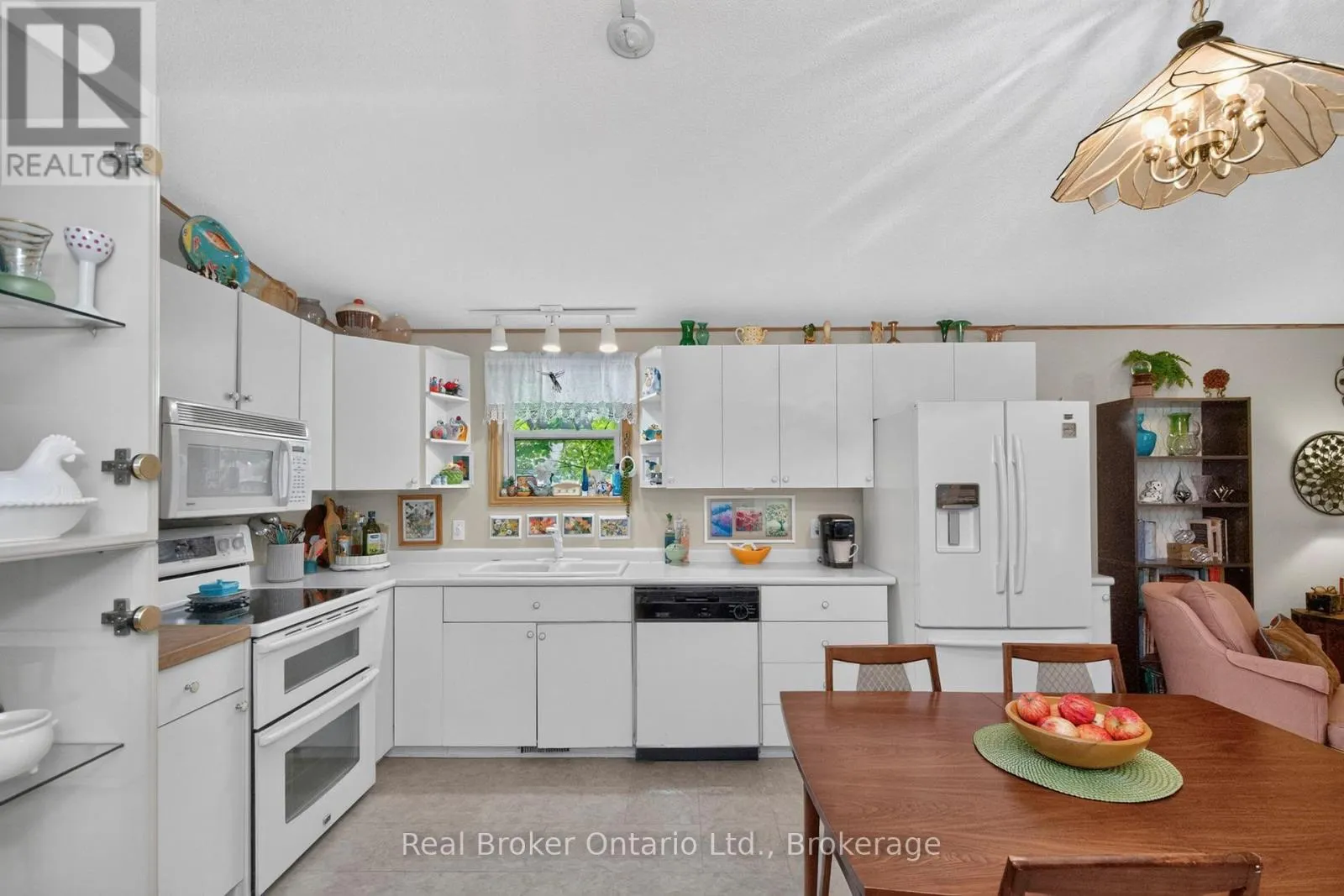 5 - 5411 ELLIOTT SIDE ROAD #5