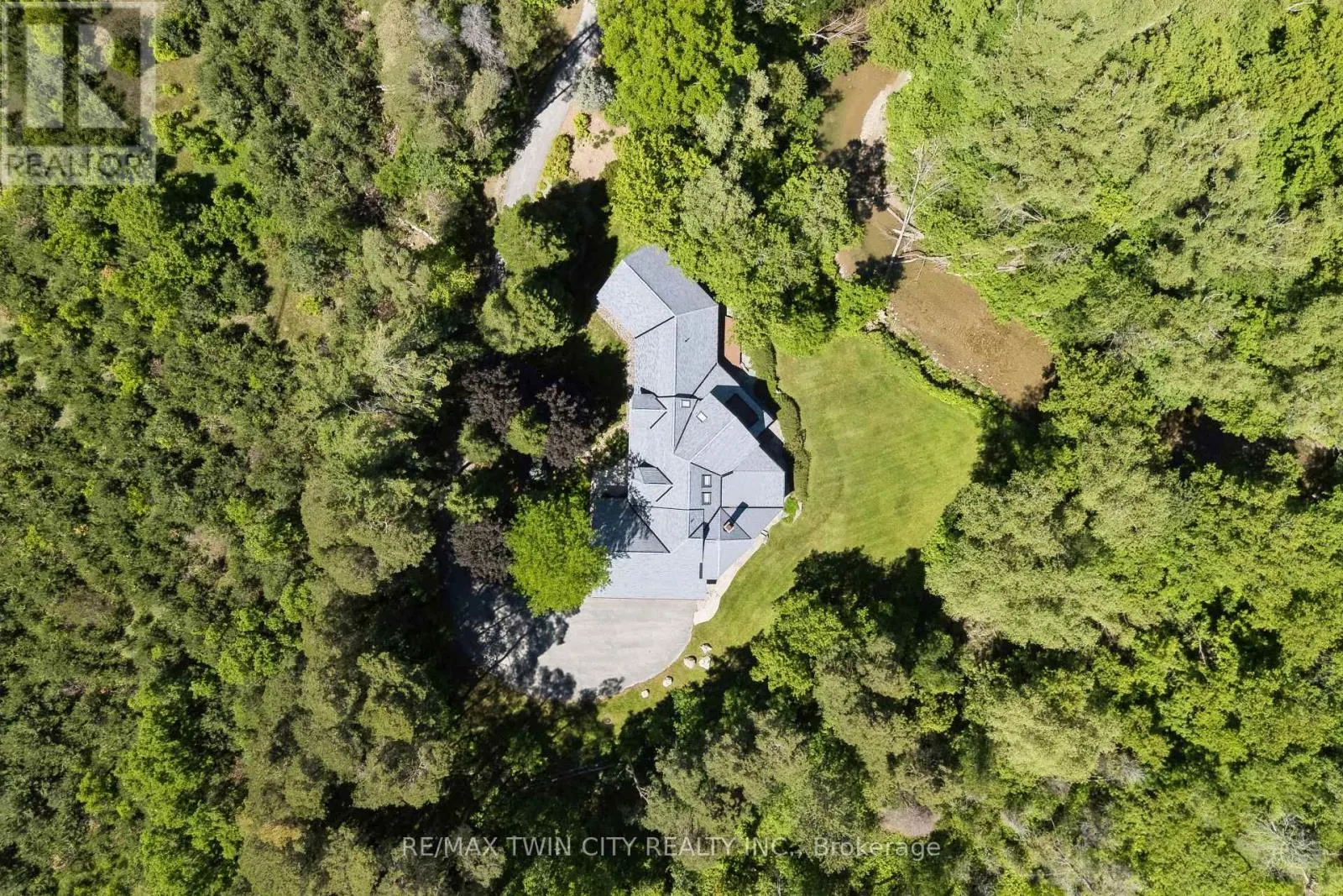 7665 36/37 NOTTAWASAGA SIDE ROAD W