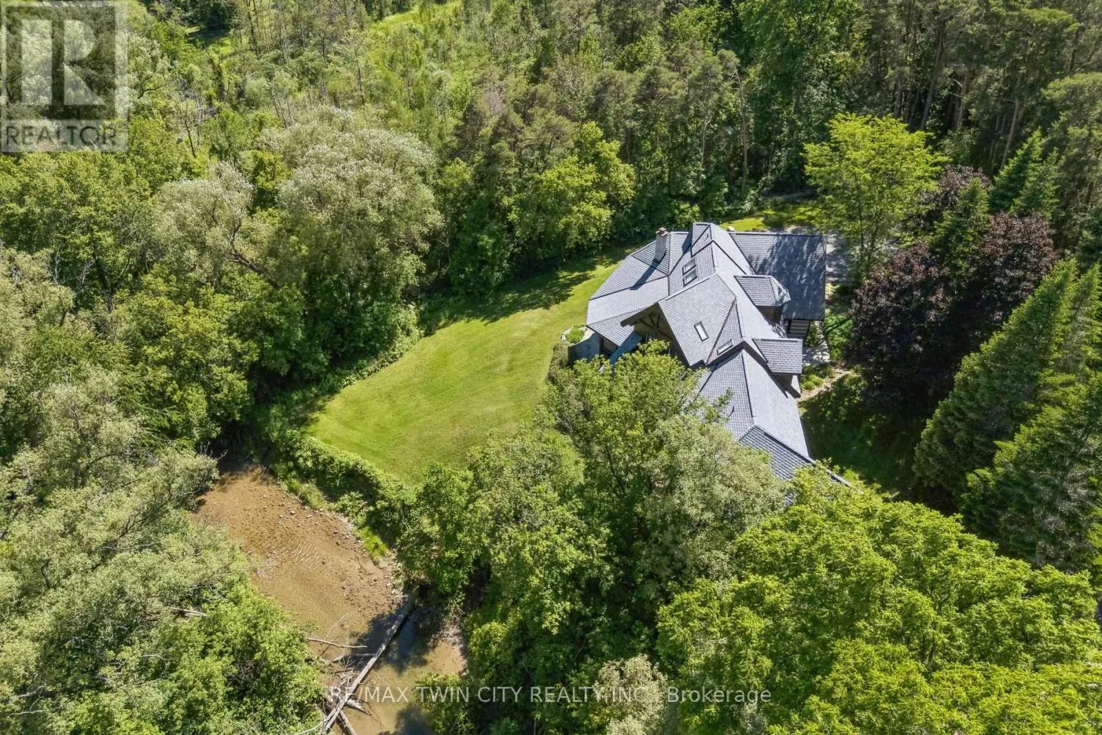 7665 36/37 NOTTAWASAGA SIDE ROAD W