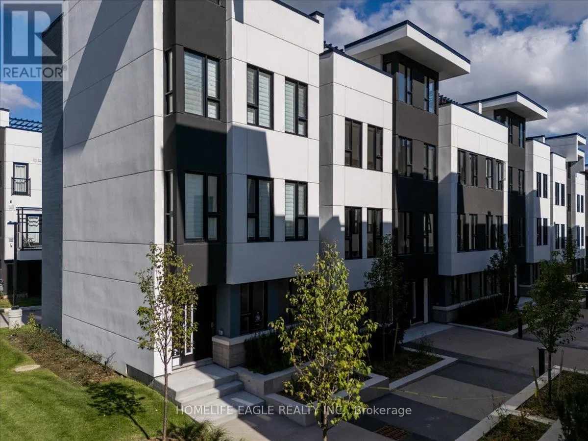 2 MARINER'S PIER WAY