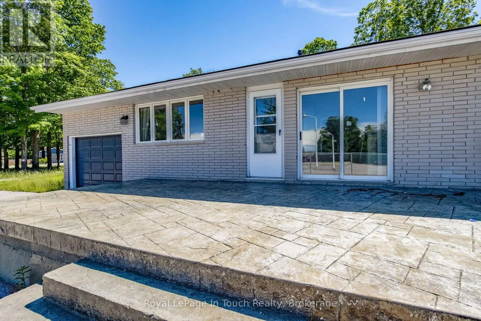 740 BALM BEACH ROAD E