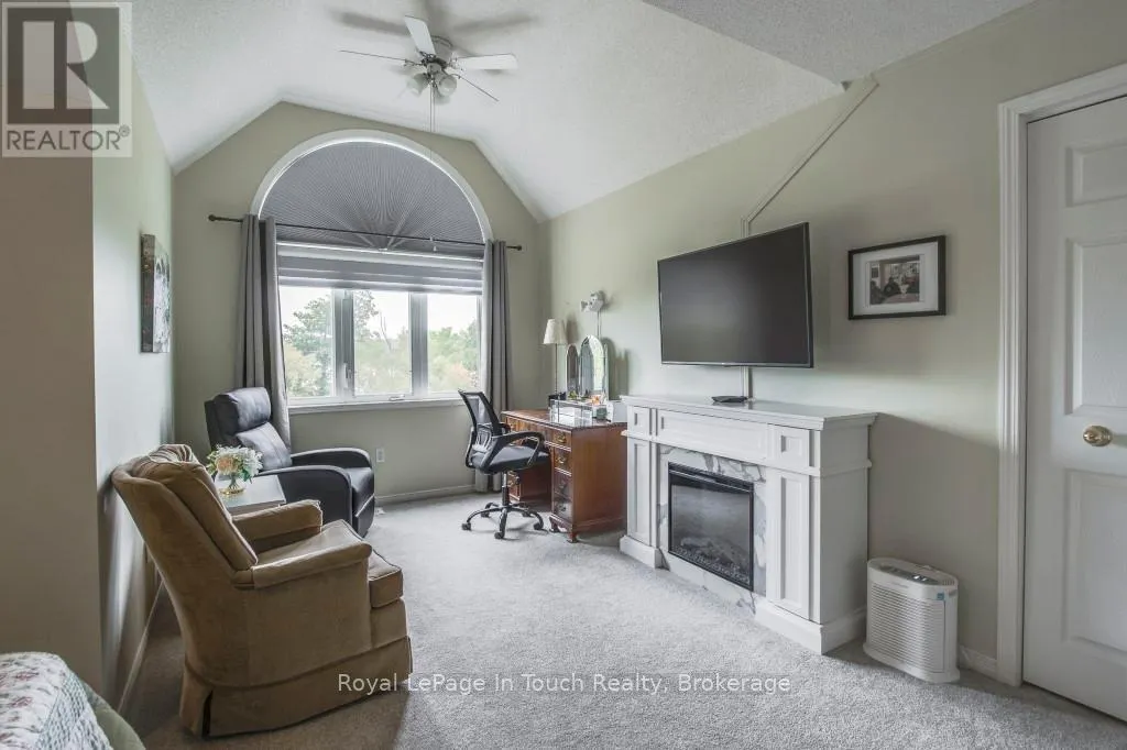 839 SARAH BOULEVARD