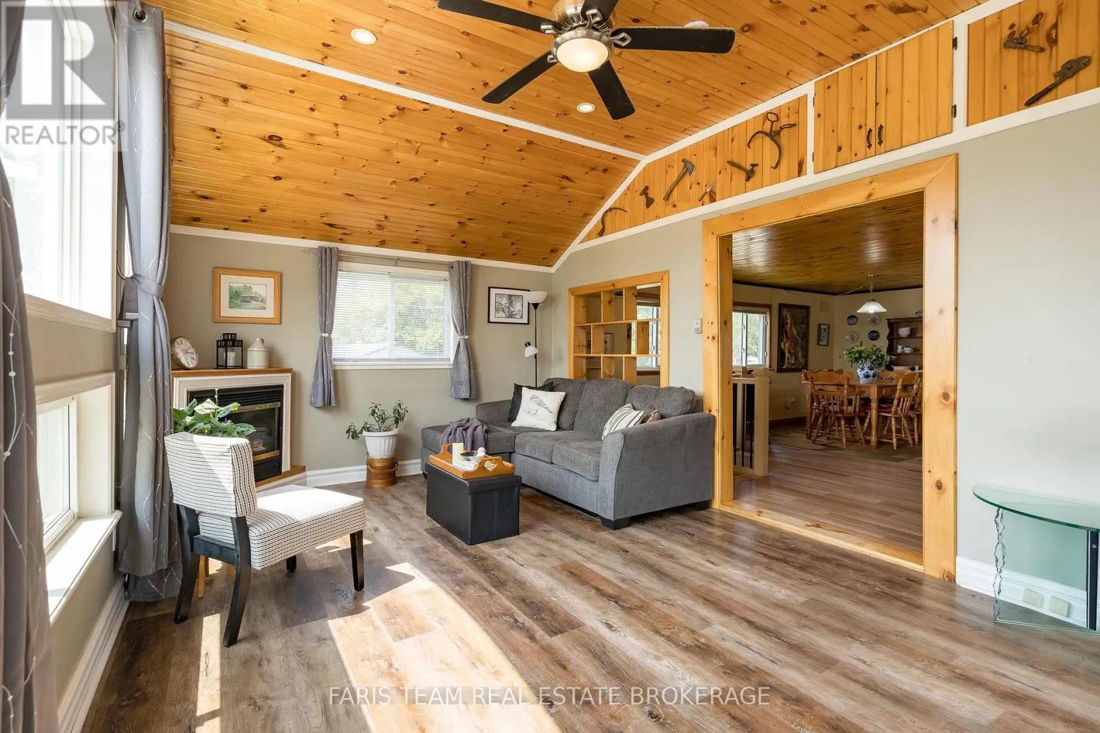 5632 PENETANGUISHENE ROAD