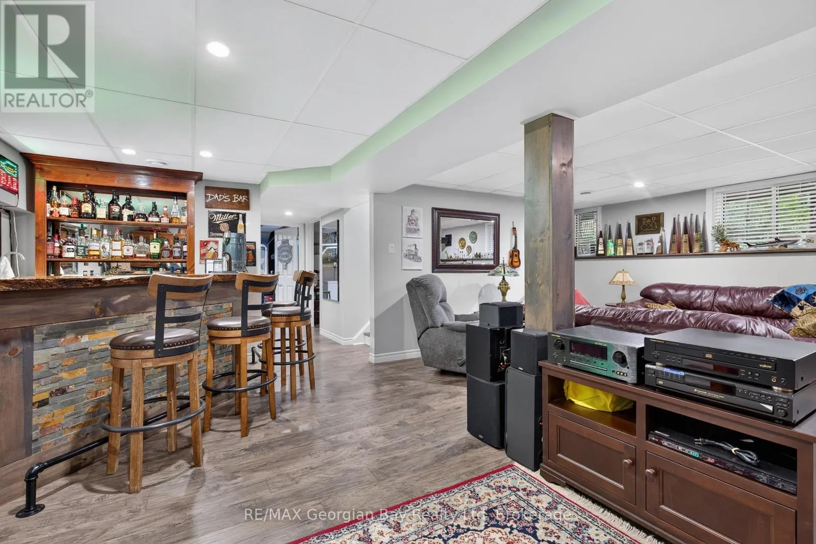 307 BALM BEACH ROAD W