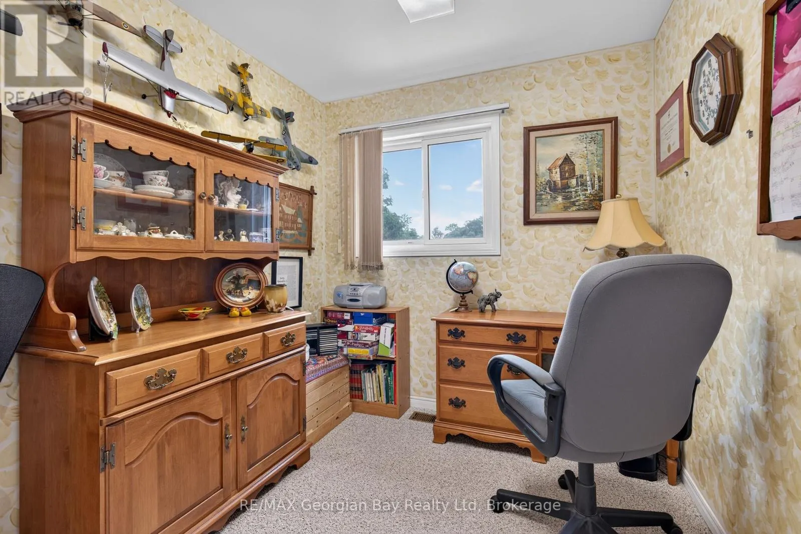 307 BALM BEACH ROAD W