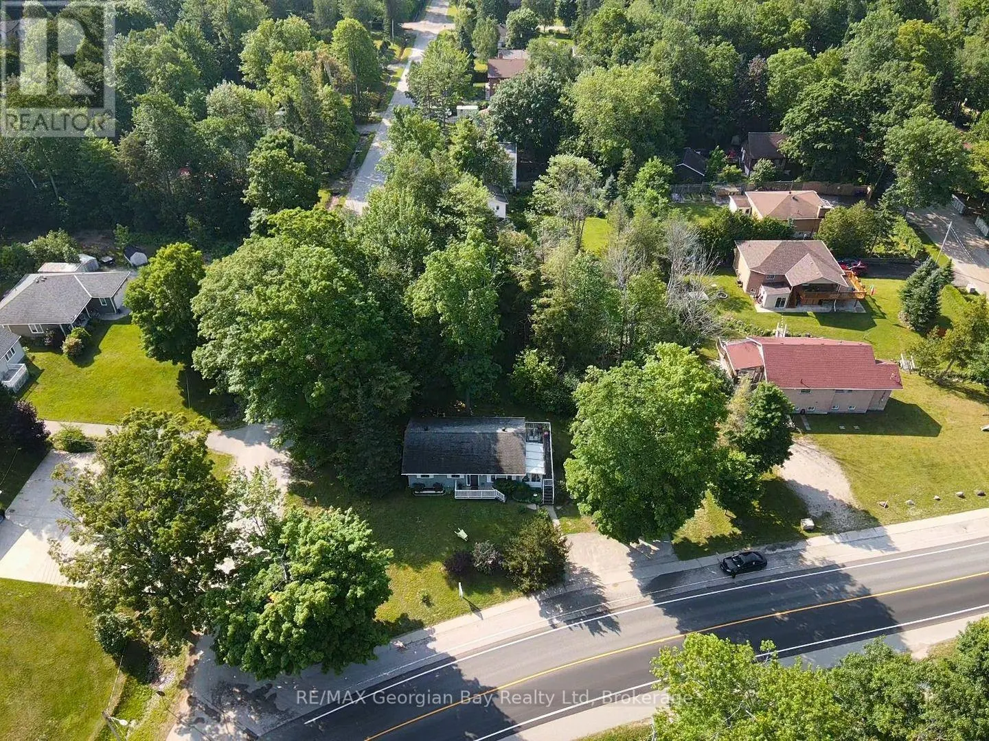 307 BALM BEACH ROAD W