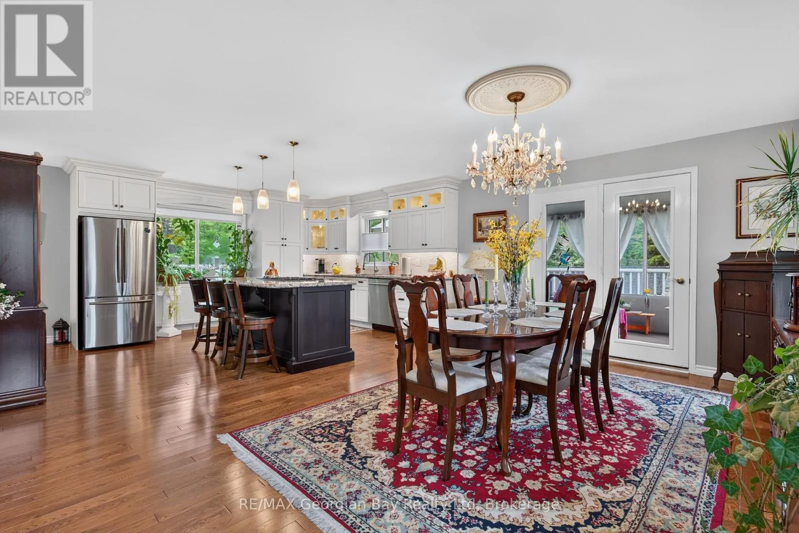 307 BALM BEACH ROAD W