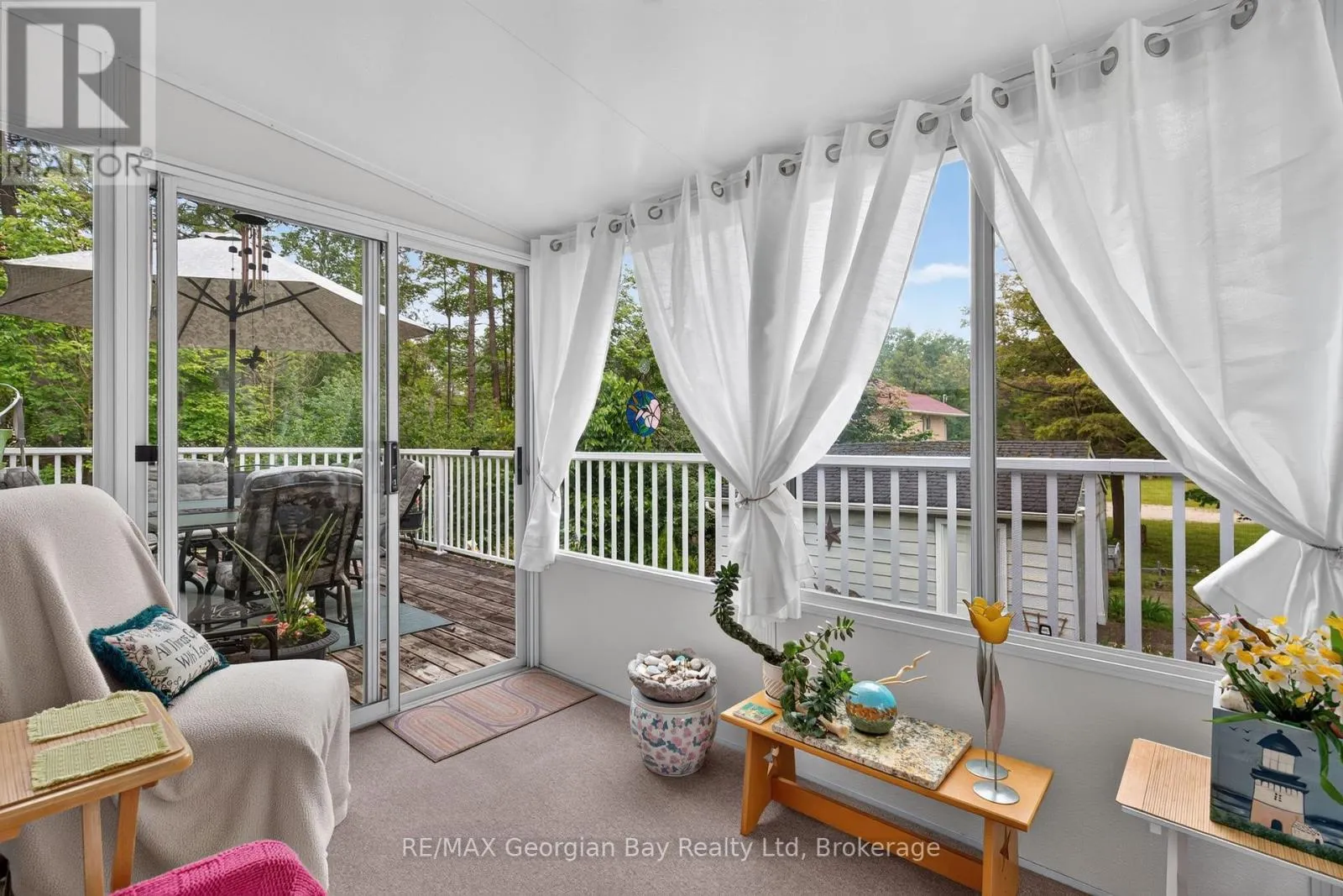 307 BALM BEACH ROAD W