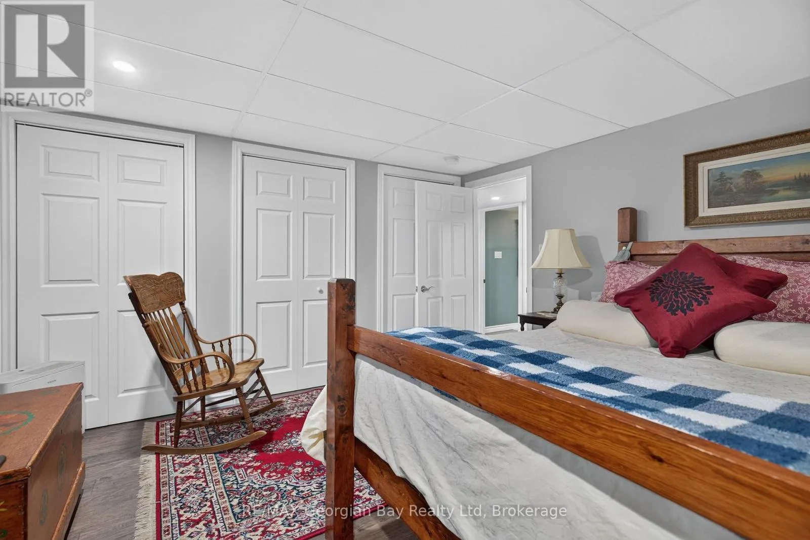 307 BALM BEACH ROAD W