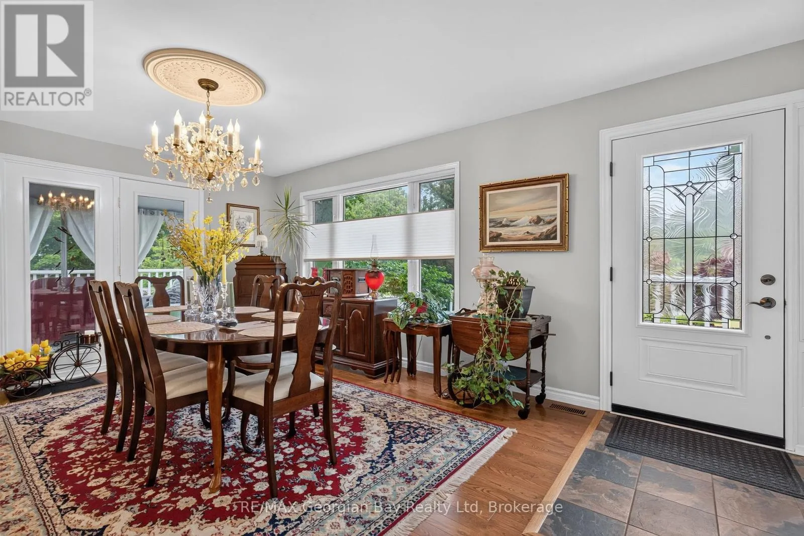 307 BALM BEACH ROAD W