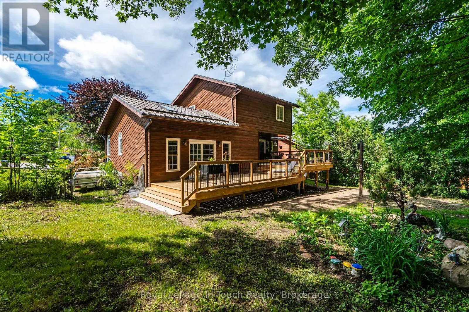 13 HALLEN DRIVE