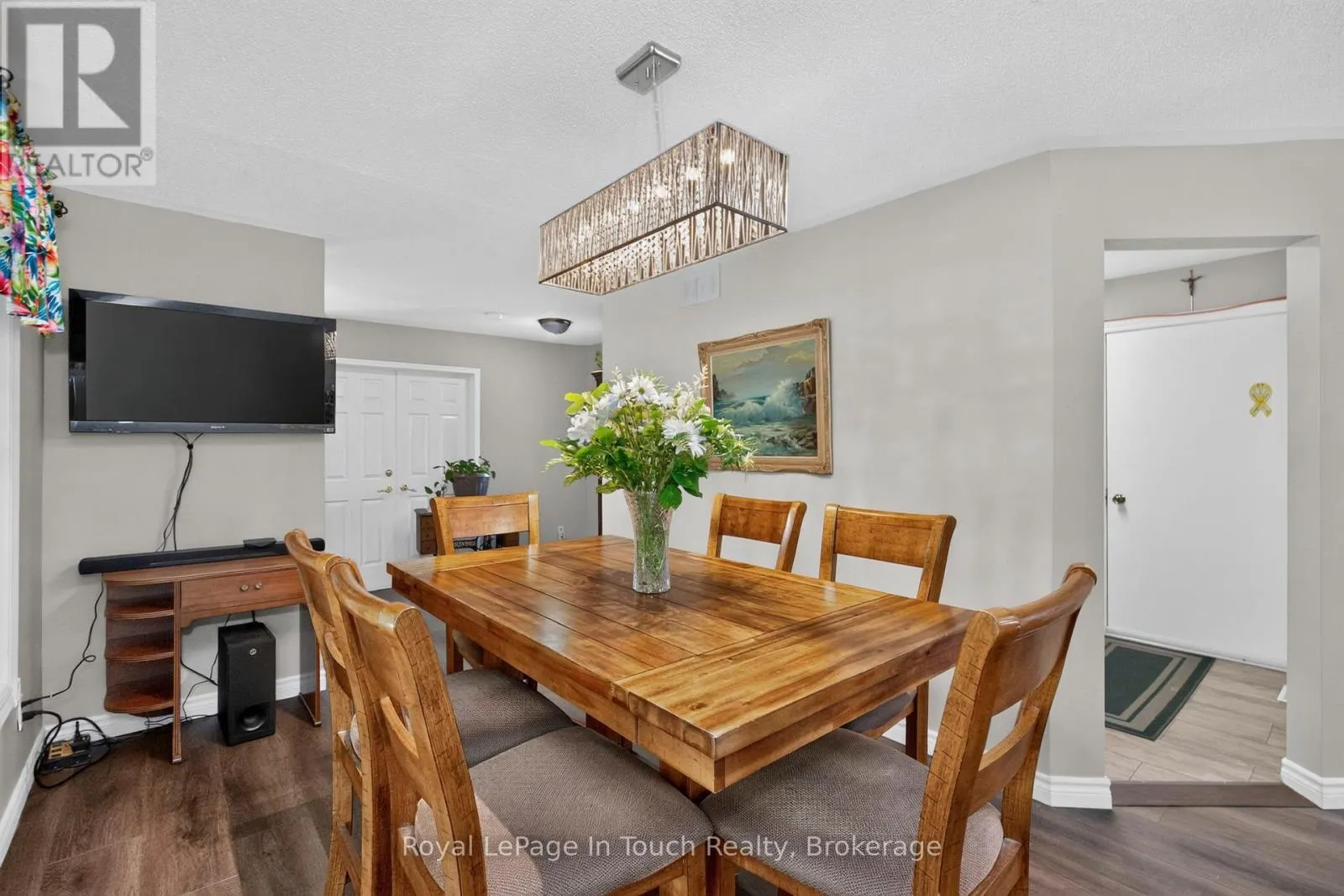 13 HALLEN DRIVE
