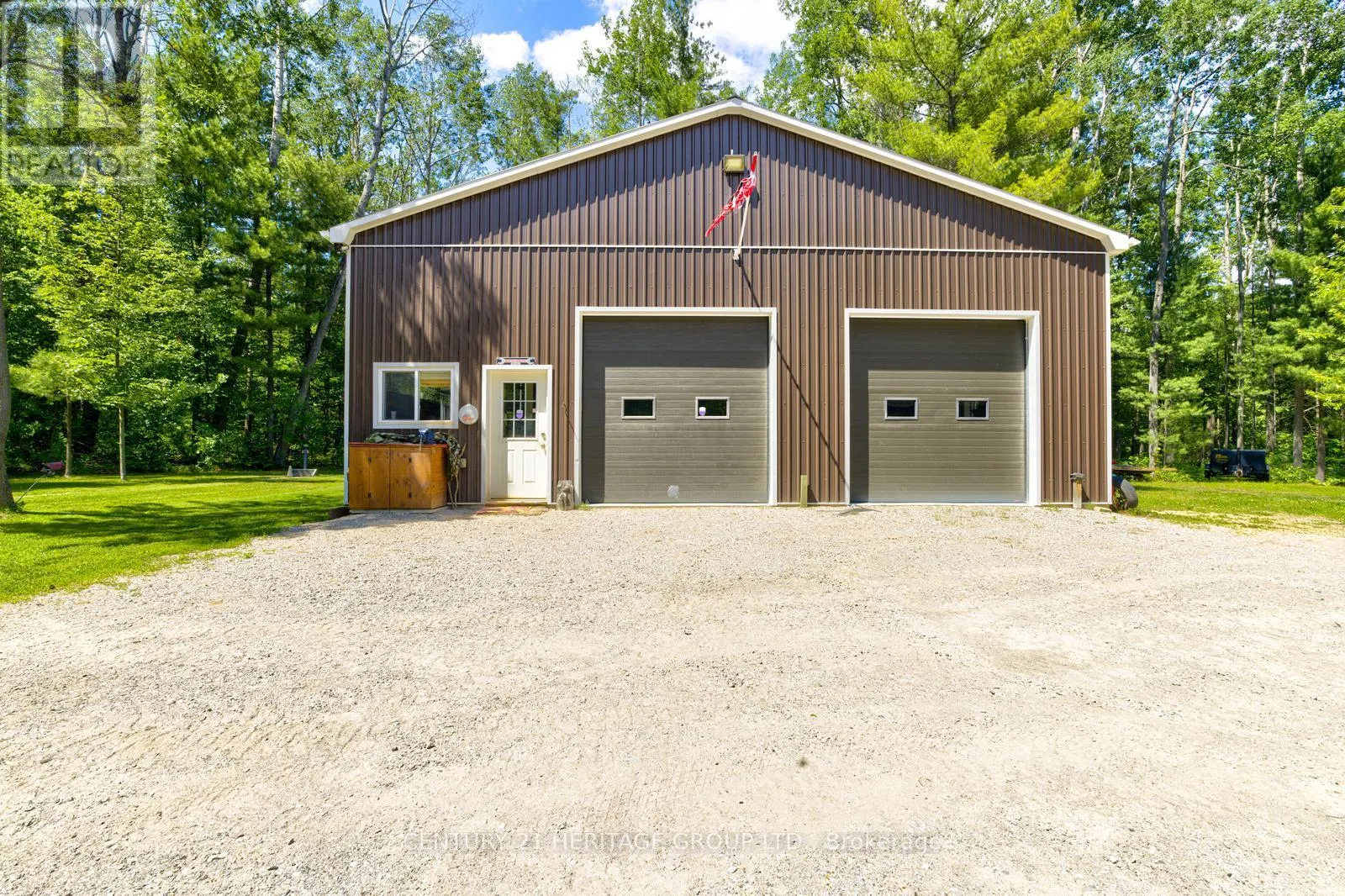 1519 NURSERY ROAD