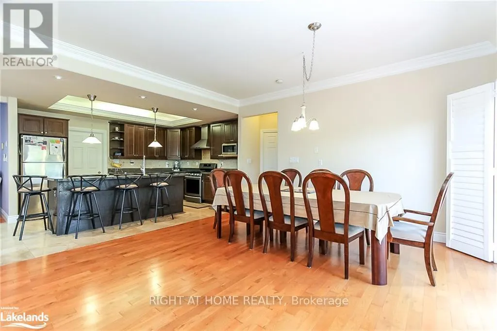16 WASAGA SANDS DRIVE
