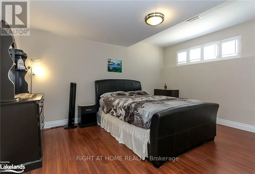 16 WASAGA SANDS DRIVE