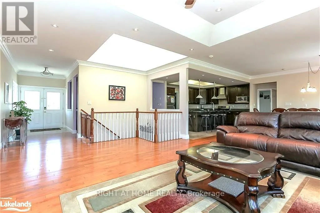 16 WASAGA SANDS DRIVE