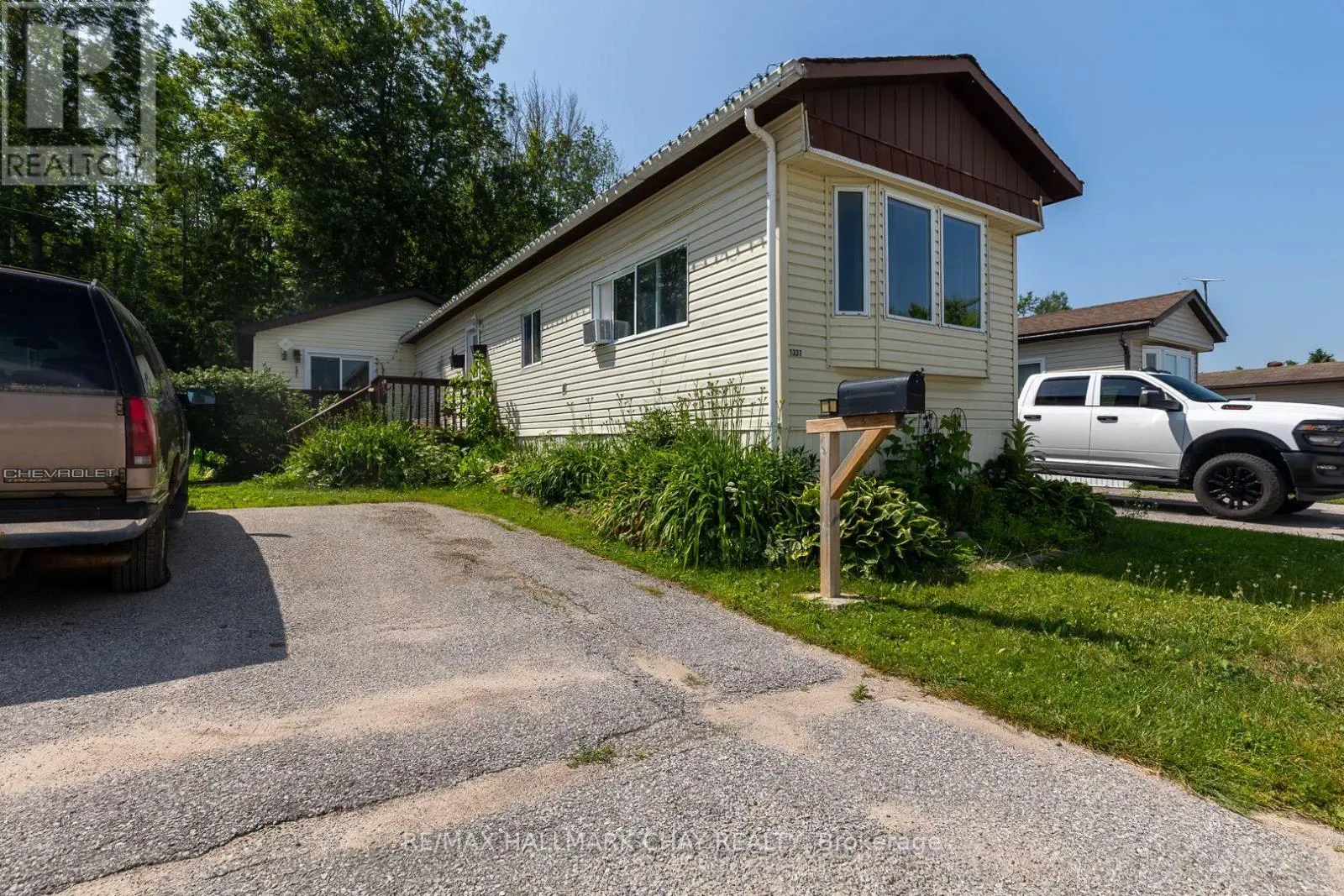 1331 HILLTOP ROAD