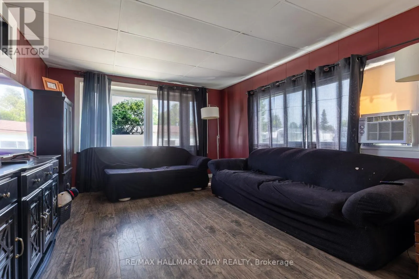 1331 HILLTOP ROAD