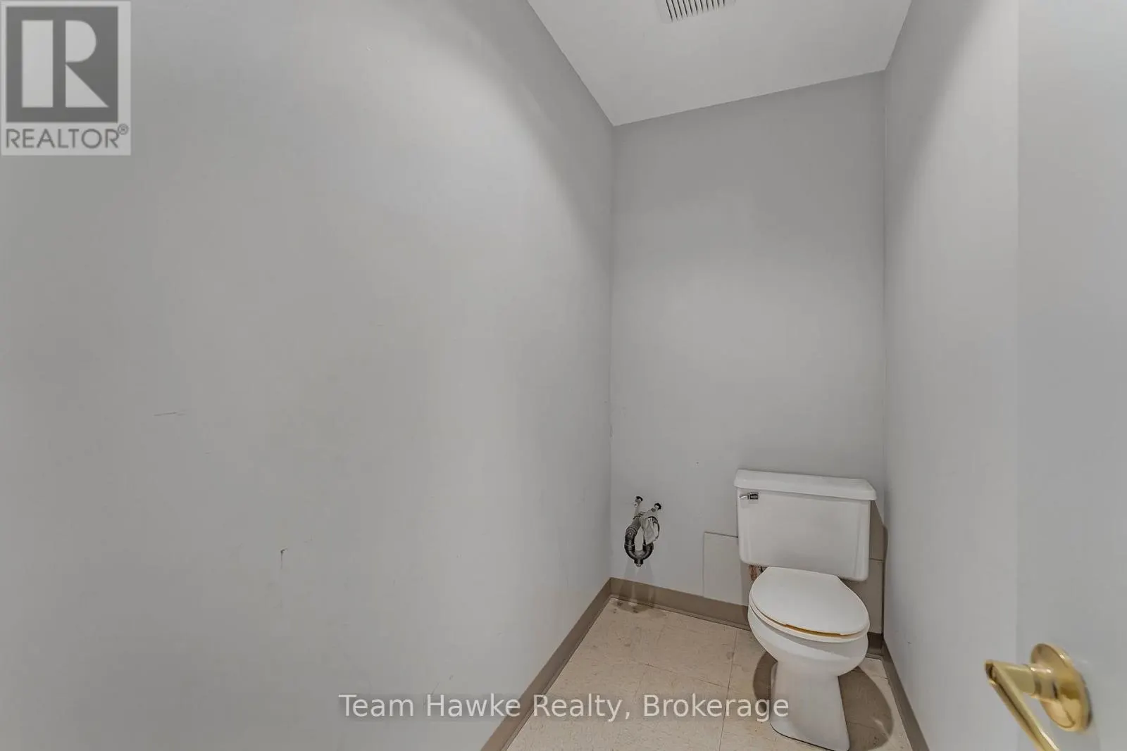 2 - 101 MAIN STREET #2