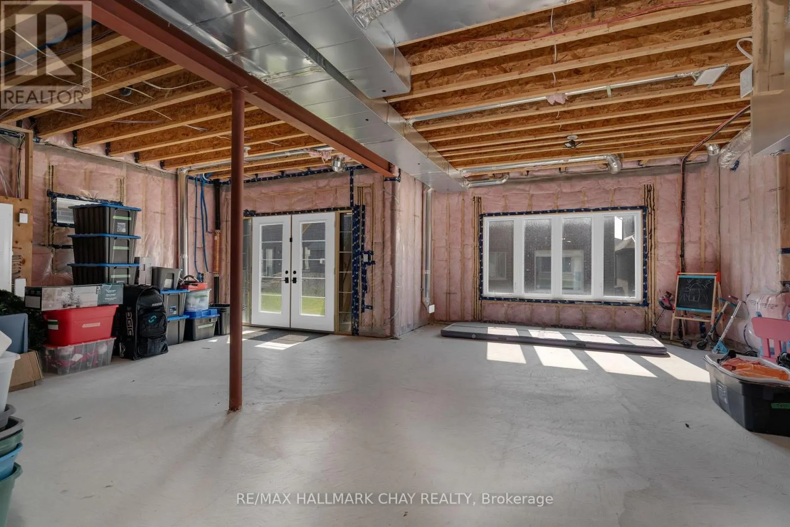 4 PERIWINKLE ROAD