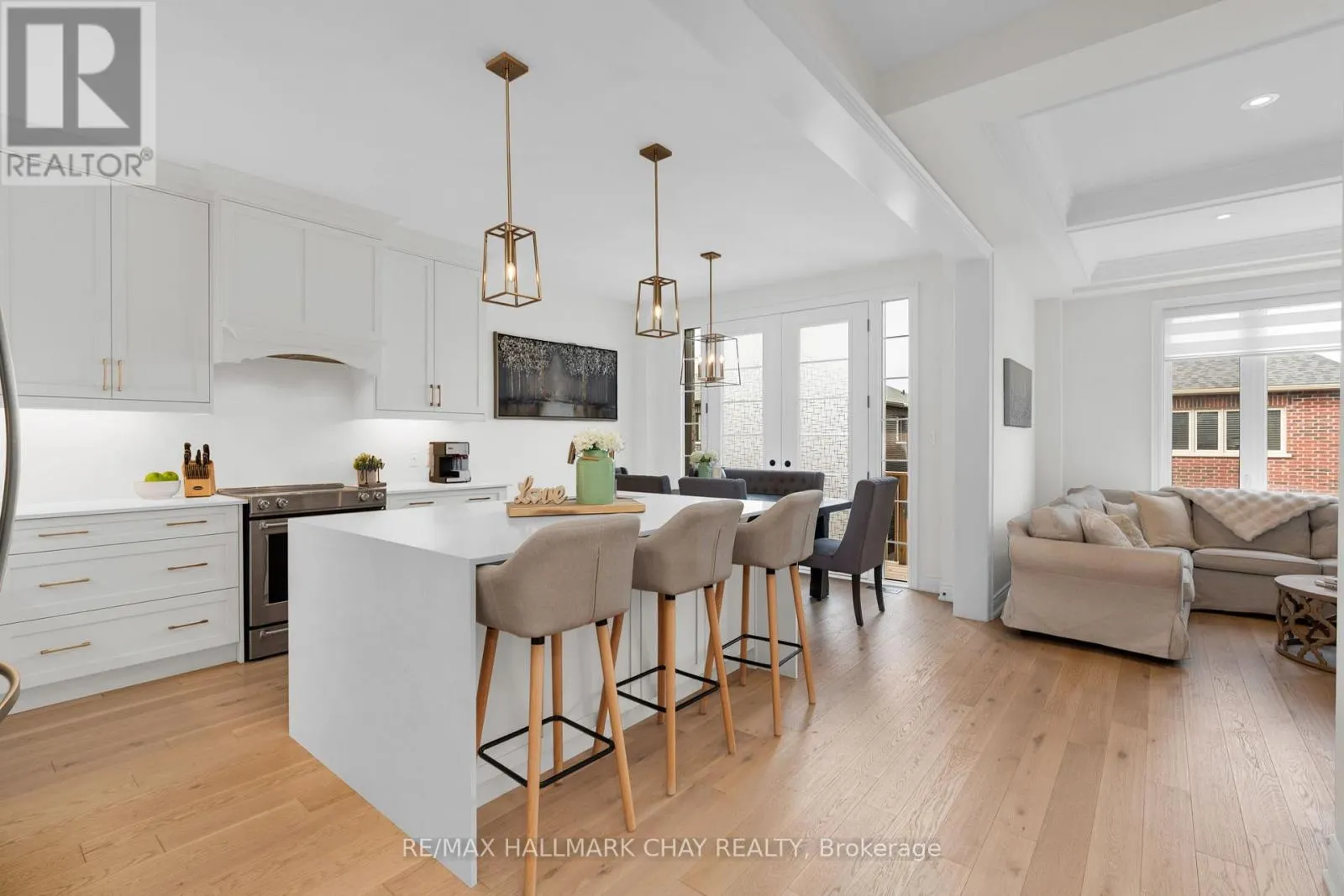 4 PERIWINKLE ROAD
